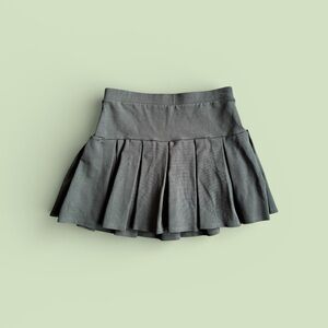 Fashion Nova Classic Black Skort